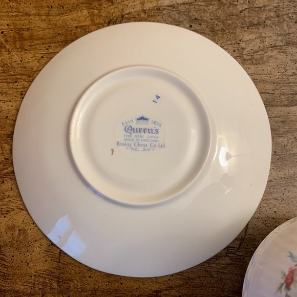 QUEENS ROSINA TEA CUP AND SAUCER RIBBON ROSES BOW TEACUP HAPPY ANNIVERSARY CUP - Picture 4 of 4